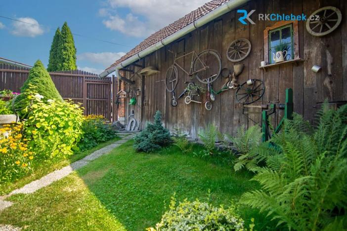 Prodej rodinného domu, Kozlovice, 283 m2