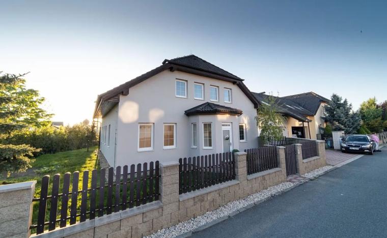 Prodej rodinného domu, Popovičky, Na Skalce, 340 m2