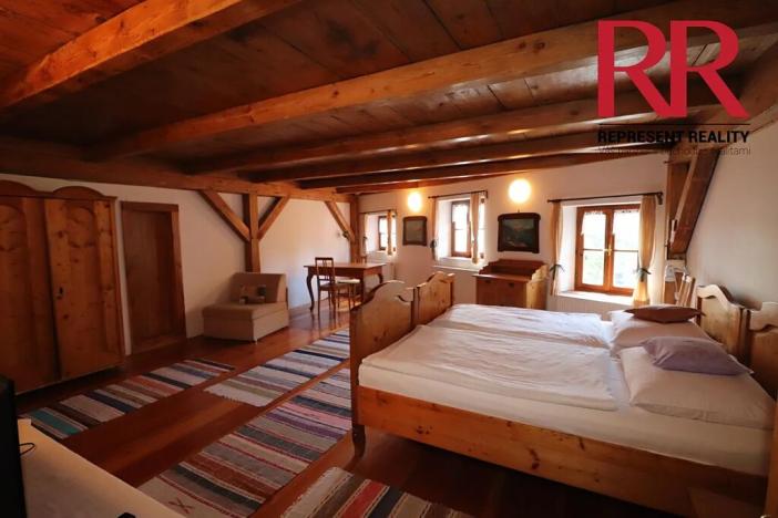 Prodej ubytování, Plzeň, Na Roudné, 1027 m2