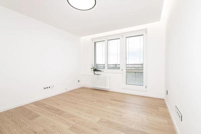 Pronájem bytu 1+kk, Ostrava, Gen. Janouška, 27 m2