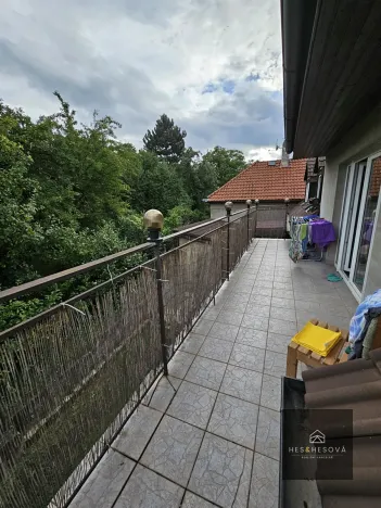 Prodej bytu 4+kk, Zbuzany, 130 m2