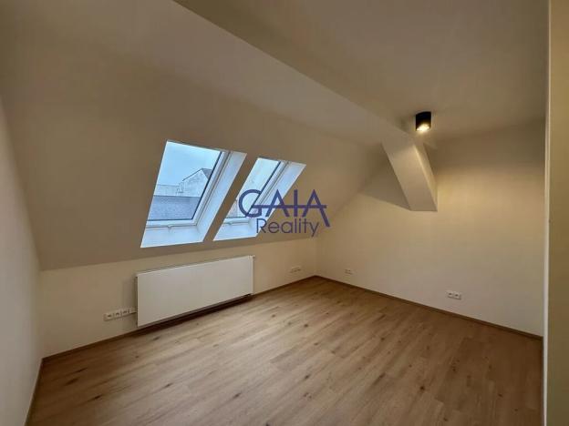 Pronájem bytu 2+1, Kyjov, třída Komenského, 48 m2