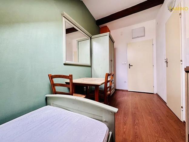 Pronájem bytu 1+kk, Moravské Budějovice, nám. Míru, 20 m2