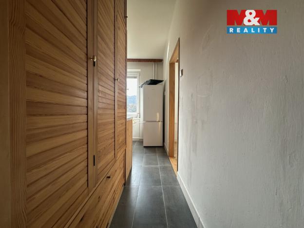 Pronájem bytu 1+1, Klášterec nad Ohří - Miřetice u Klášterce nad Ohří, Václava Řezáče, 39 m2