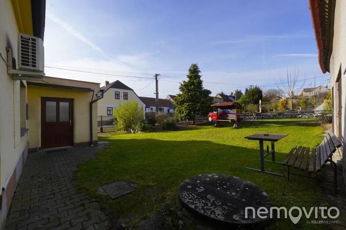 Prodej rodinného domu, Břasy, 138 m2