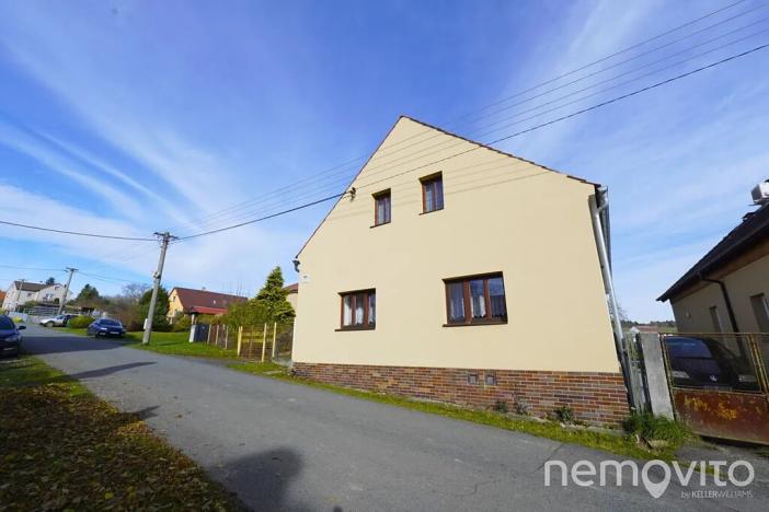 Prodej rodinného domu, Břasy, 138 m2