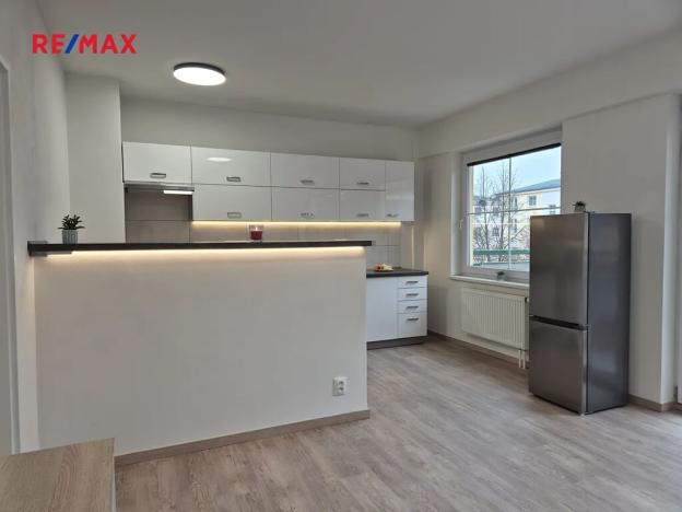 Pronájem bytu 2+kk, Kladno, Vojtěcha Lanny, 51 m2