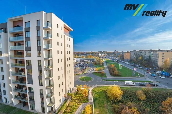 Prodej bytu 1+kk, Praha - Hrdlořezy, V třešňovce, 35 m2