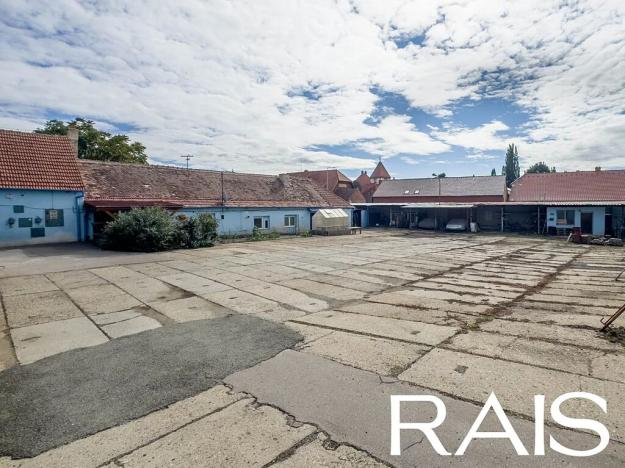 Prodej komerční nemovitosti, Želešice, 1. máje, 696 m2