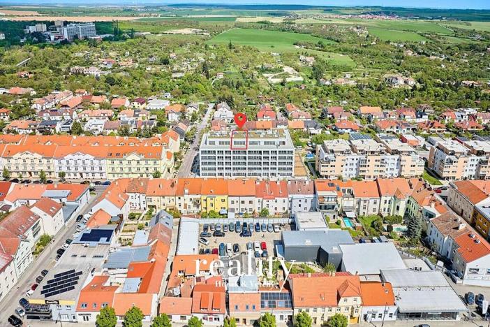 Pronájem bytu 3+kk, Znojmo, Jarošova, 84 m2