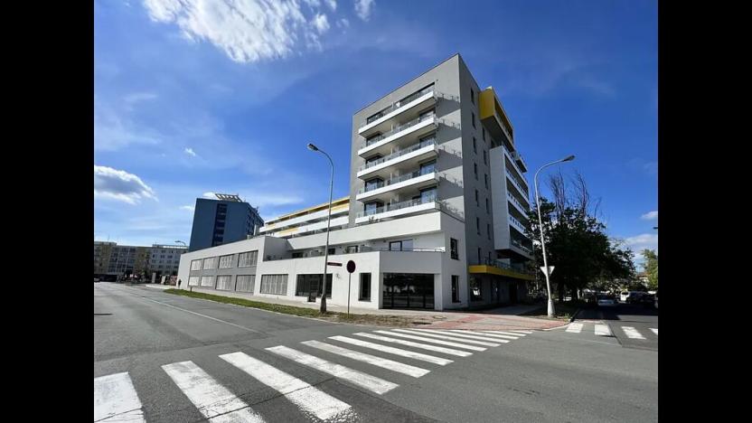 Pronájem bytu 2+kk, Hradec Králové, Kubelíkova, 54 m2