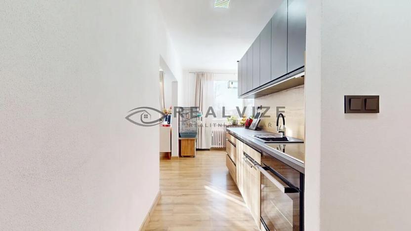 Prodej bytu 2+1, České Budějovice, J. Opletala, 62 m2