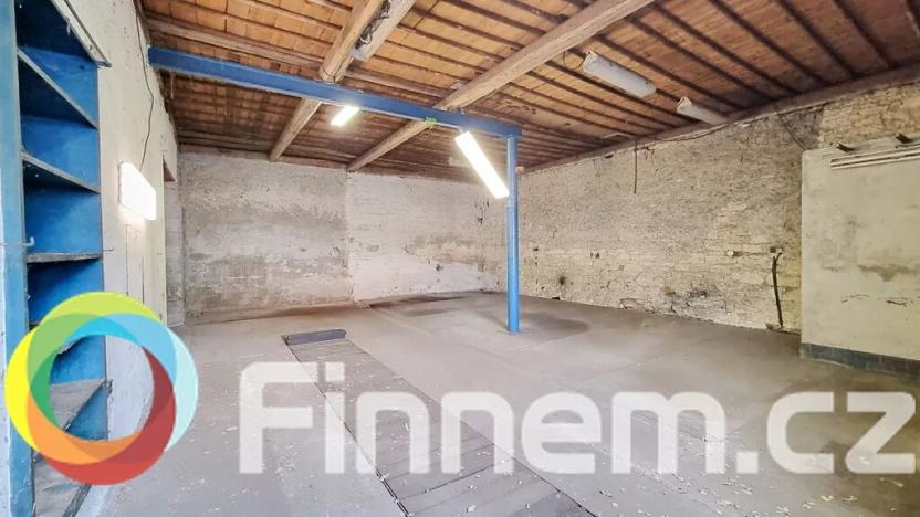 Pronájem skladu, Praha - Ruzyně, Staré náměstí, 160 m2