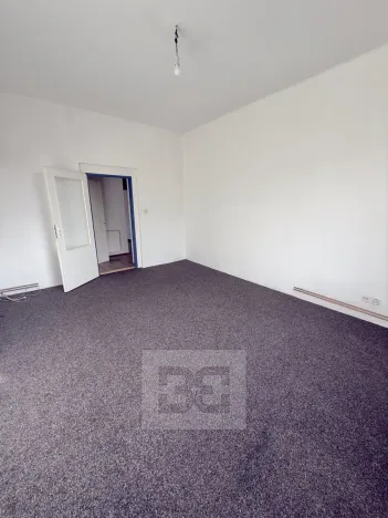 Pronájem bytu 3+1, Slaný, Brožovského, 90 m2