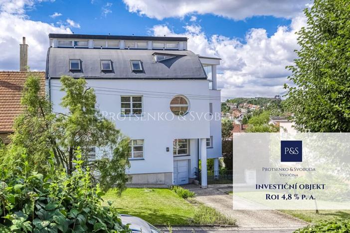 Prodej ubytování, Křižanov, Benešovo náměstí, 530 m2