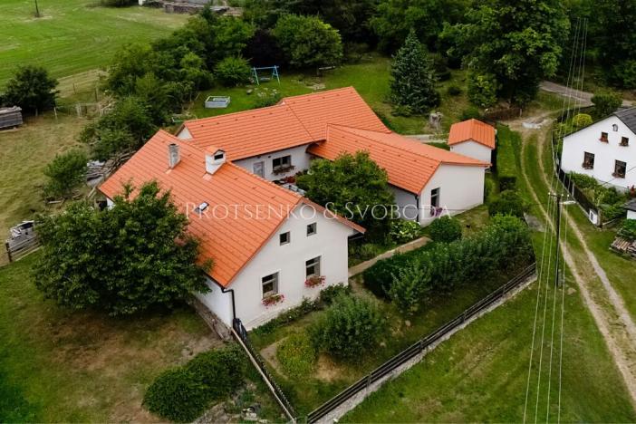 Prodej rodinného domu, Pavlov, 354 m2