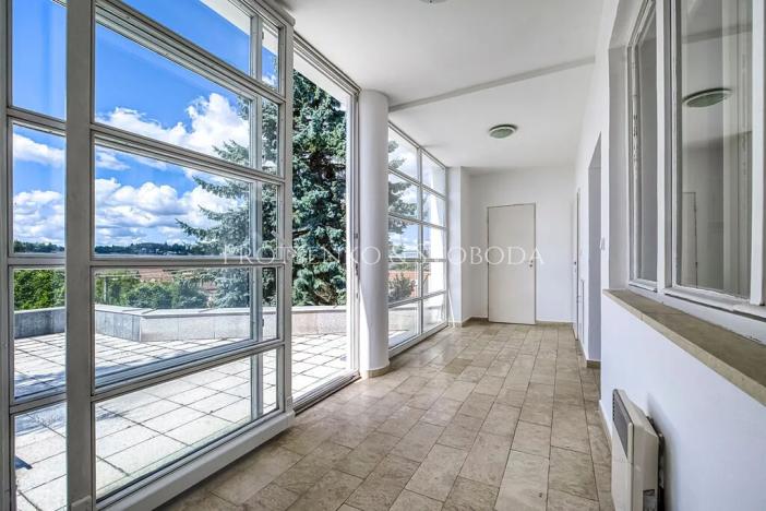 Prodej vícegeneračního domu, Křižanov, Benešovo náměstí, 530 m2