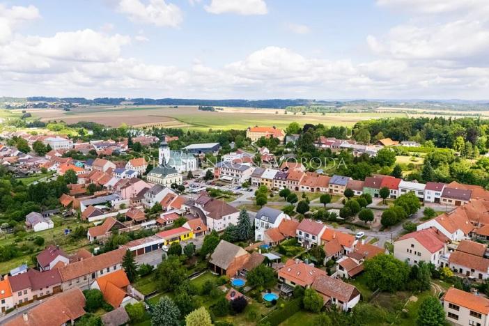 Prodej vícegeneračního domu, Křižanov, Benešovo náměstí, 530 m2