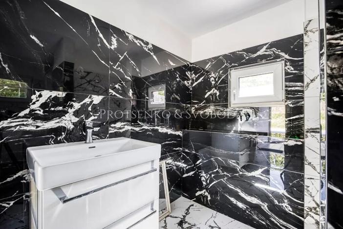 Prodej ubytování, Český Krumlov, 186 m2