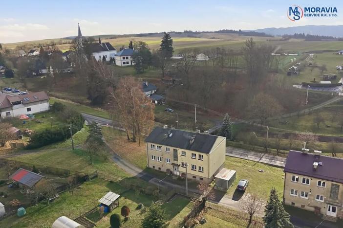 Prodej bytu 3+1, Maletín, 77 m2