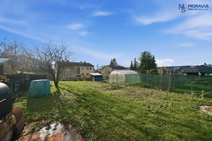 Prodej bytu 3+1, Maletín, 77 m2