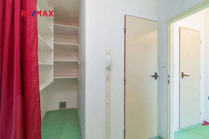 Prodej bytu 4+1, Plzeň, Strážnická, 78 m2