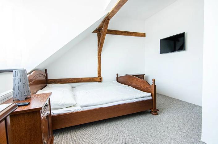 Prodej obchodního prostoru, Břežany I, 590 m2