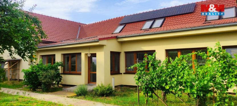 Prodej rodinného domu, Šumice, 263 m2