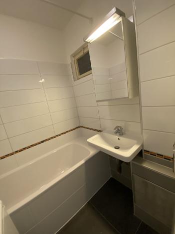 Pronájem bytu 2+kk, Praha - Vysočany, Pod strojírnami, 52 m2