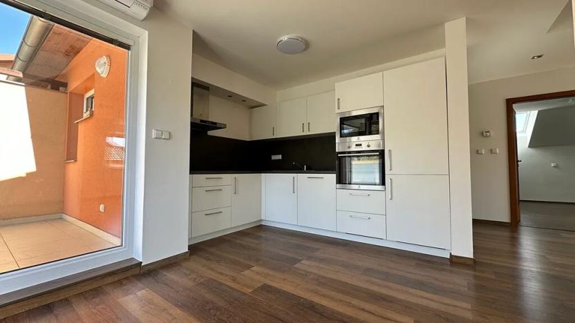 Prodej bytu 4+kk, Luhačovice, 109 m2