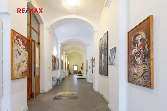 Prodej výrobních prostor, Dašice, náměstí T. G. Masaryka, 2490 m2