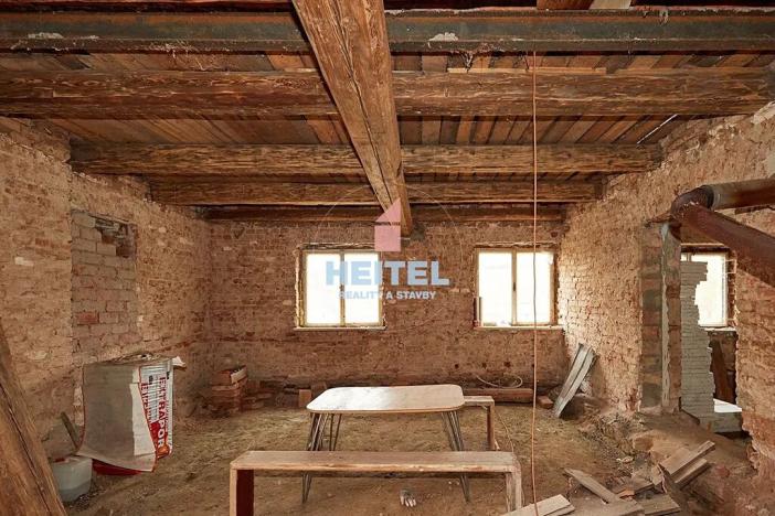 Prodej rodinného domu, Hanušovice, 400 m2