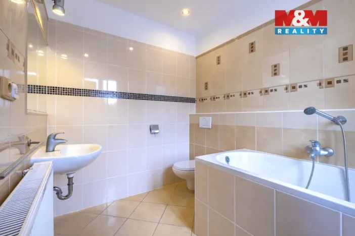 Prodej rodinného domu, Karlovy Vary - Drahovice, Stará Kysibelská, 310 m2