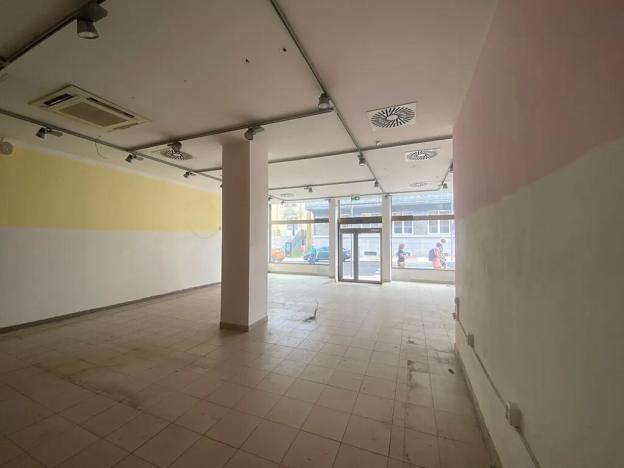 Pronájem obchodního prostoru, Rumburk, Třída 9. května, 300 m2