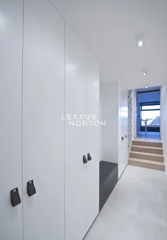 Pronájem bytu 2+kk, Praha - Vinohrady, náměstí Jiřího z Poděbrad, 60 m2