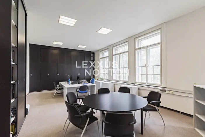 Prodej kanceláře, Kladno, Huťská, 1408 m2