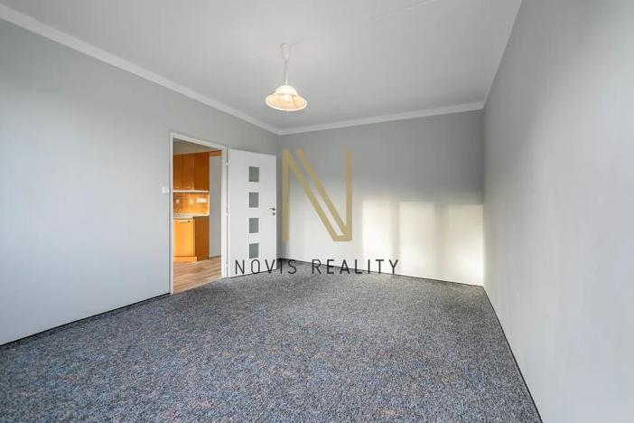 Pronájem bytu 1+1, Klatovy, Pod Hůrkou, 35 m2