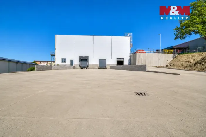 Pronájem skladu, Cheb, Karlova, 2200 m2