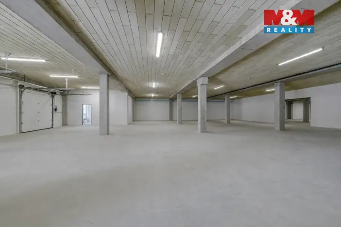 Pronájem skladu, Cheb, Karlova, 2200 m2