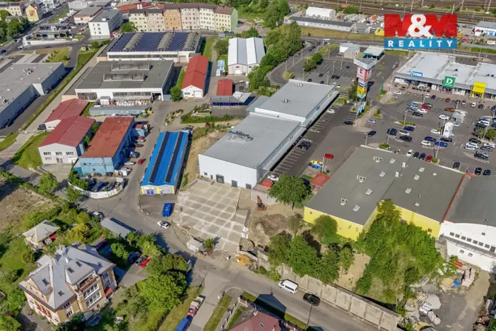 Pronájem skladu, Cheb, Karlova, 2200 m2
