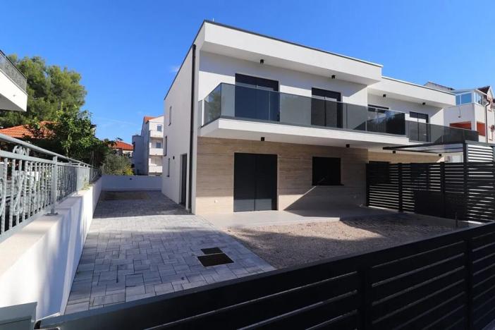 Prodej rodinného domu, Vodice, 160 m2