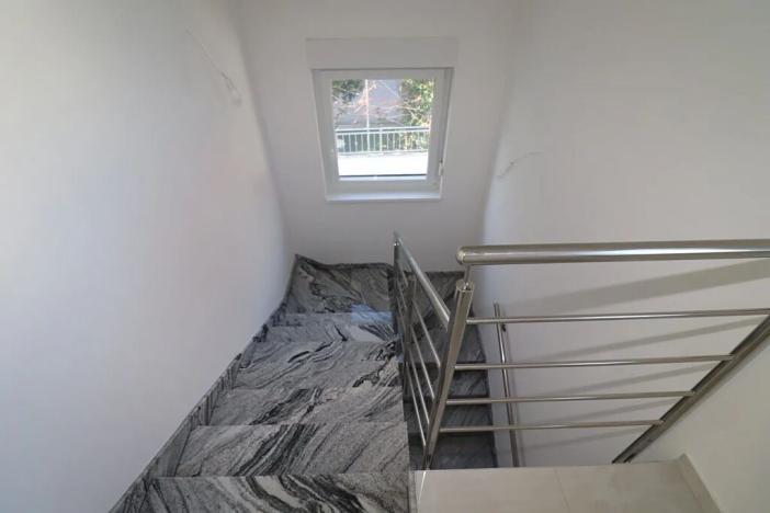 Prodej rodinného domu, Vodice, 160 m2