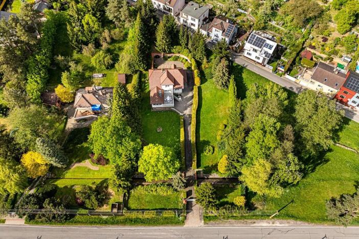 Prodej pozemku, Družec, V Zátiší, 1655 m2