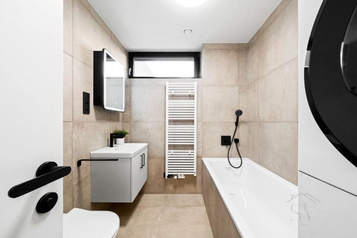 Pronájem bytu 2+kk, Praha - Troja, Pod Hrachovkou, 45 m2