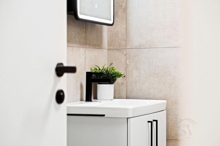 Pronájem bytu 2+kk, Praha - Troja, Pod Hrachovkou, 45 m2