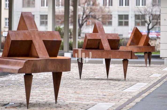 Pronájem kanceláře, Praha - Holešovice, U průhonu, 950 m2