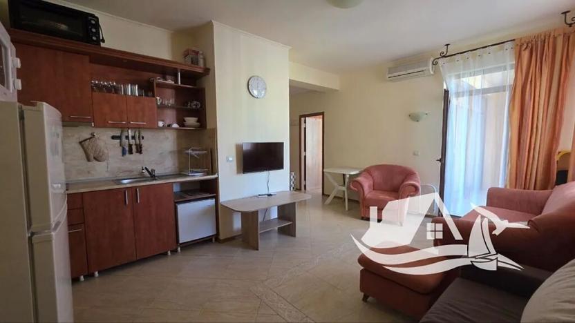 Prodej bytu 2+kk, Nesebar, Bulharsko, 62 m2