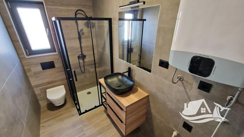 Prodej bytu 3+kk, Privlaka, Chorvatsko, 73 m2