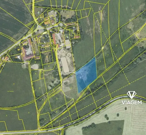 Prodej pole, Praha - Lipence, 6814 m2