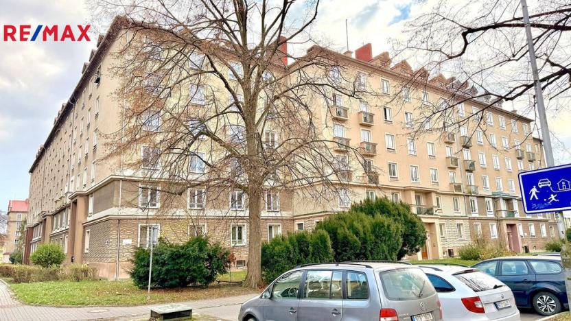 Pronájem bytu 1+1, Ostrava - Poruba, Čs. exilu, 40 m2